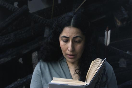 Amazon Books "Bring a book to life" by Droga5 London